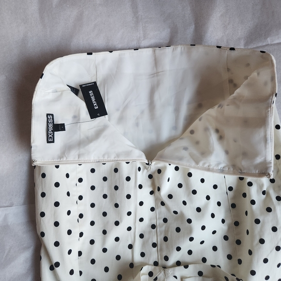 Express  Polka-dot Pencil Skirt off white black dots size 6 NWT - Picture 15 of 15